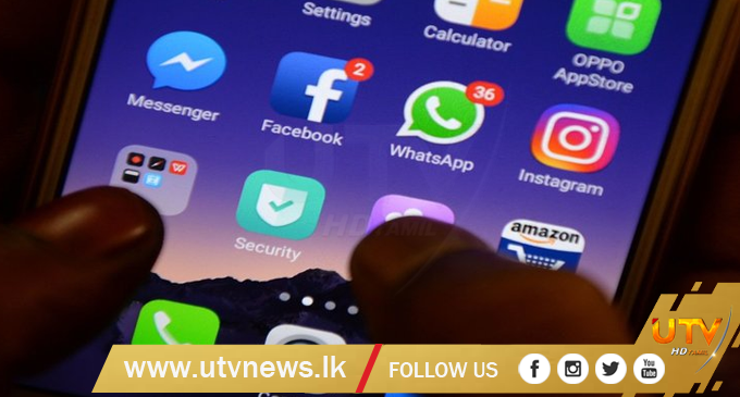 Facebook, Instagram & WhatsApp suffer outages