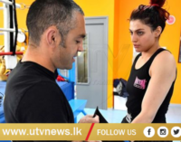 Sadaf Khadem: Iranian female boxer halts return over arrest fears