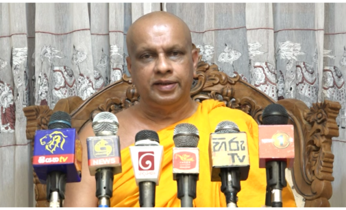 රට වෙනුවෙන් හඬක් නගන භික්ෂුන්වහන්සේලාගේ ප්රකාශ ගැන රජය සොයා බැලිය යුතුයි – පූජ්ය මැදගම ධම්මානන්ද හිමි