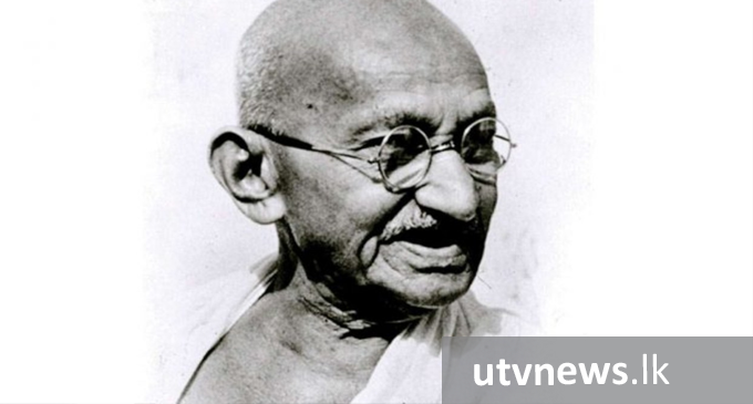 ගාන්ධිජී – ටූ බොලිවුඩ් තරු රැසක් සමඟින්